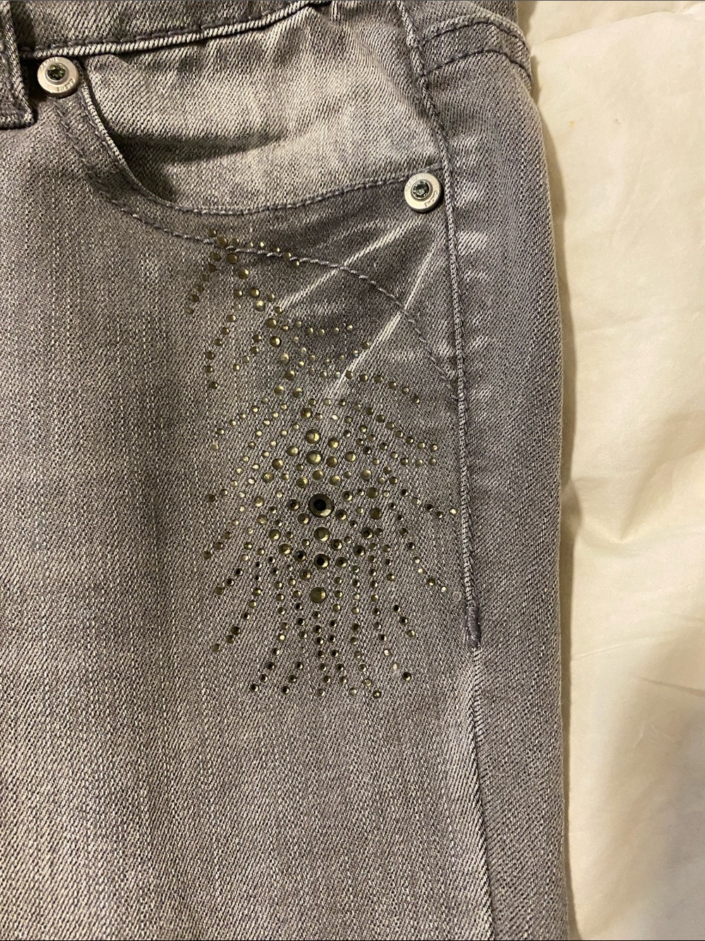 Cache Grey Jeans. Size 2 - Picture 4 of 6